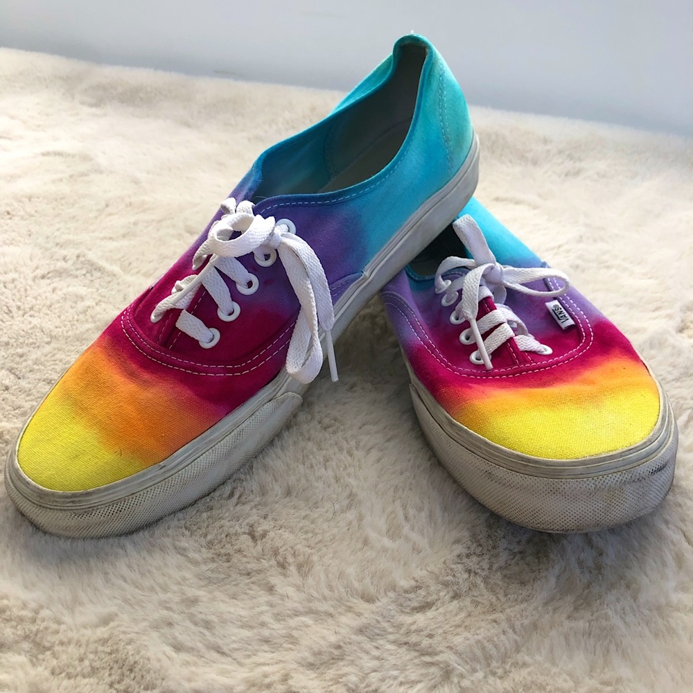 Vans Rainbow Lace Up Skater Sneaker Tennis Shoes